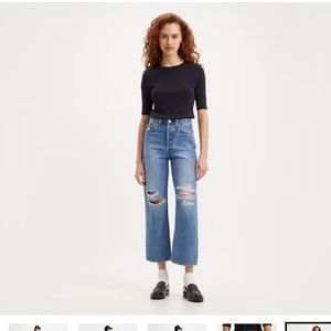 Levi’s rib cage straight ankle jeans